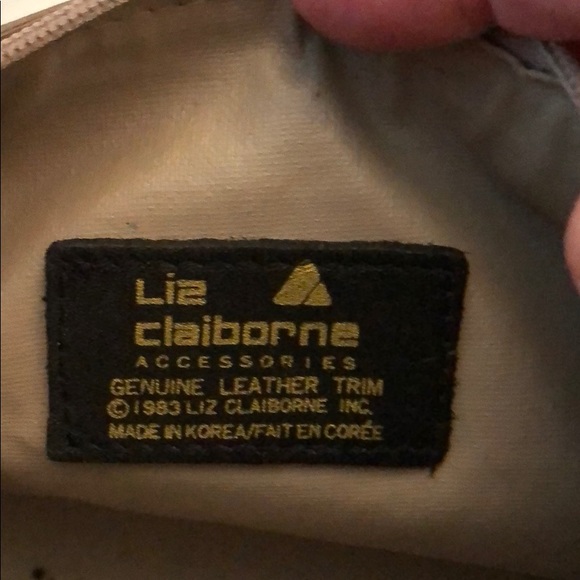 LIZ CLAIBORNE TAUPE LEATHER TRIM SHOULDER BAG - Picture 6 of 7